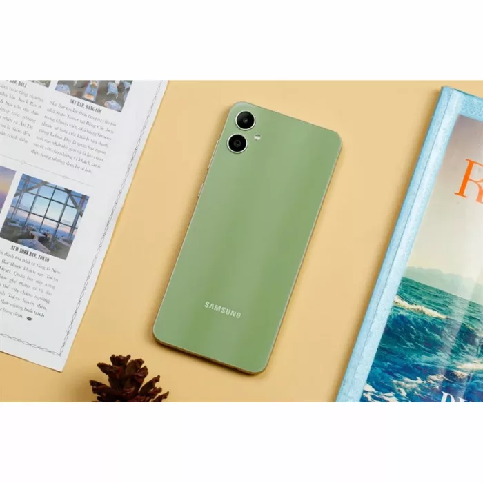 گوشی موبایل سامسونگ مدل Galaxy A05 دو سیم کارت ظرفیت 128 گیگابایت و رم 4 گیگابایت به همراه شارژر 25وات سامسونگ