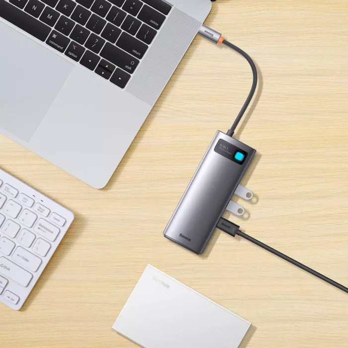 هاب 6 پورت USB-C باسئوس مدل CW0G