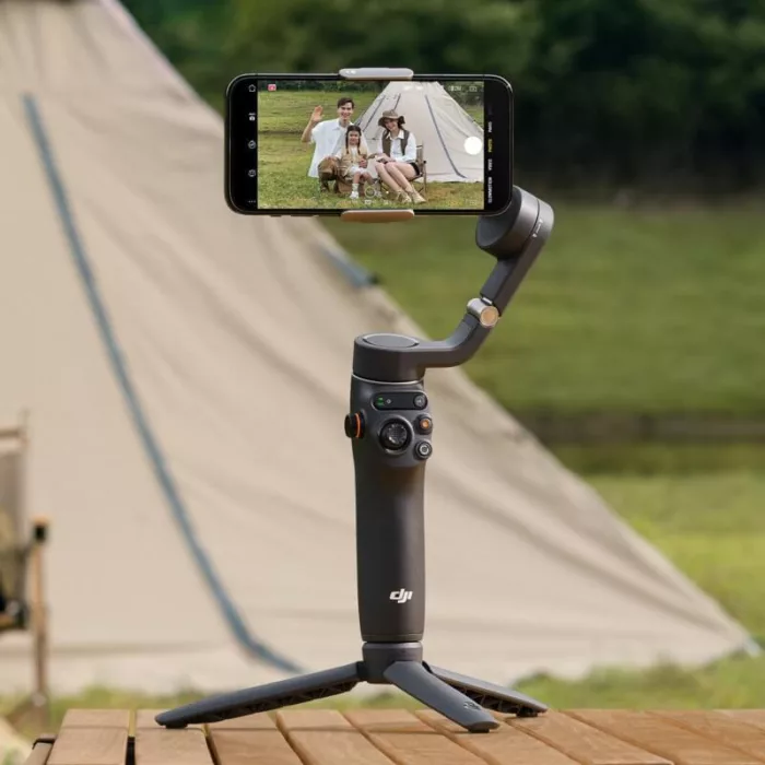 پایه نگهدارنده گوشی موبایل دی جی آی مدل Osmo Mobile 6